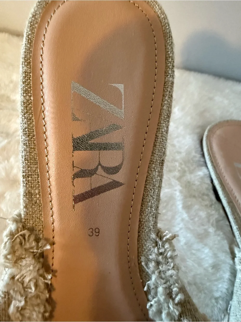 ZARA Neutral Beige Frayed Knot Slide Mules - Picture 3 of 4